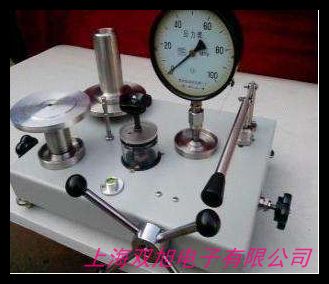 MANOMETER`Ӌ(j)RANGE0~+-15PSI AZ8215